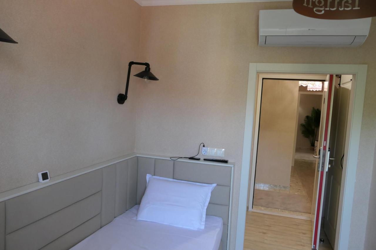 Hotel Mediterraneo İps Dış mekan fotoğraf