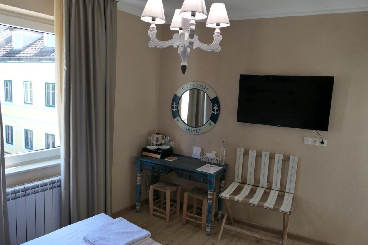 Hotel Mediterraneo İps Dış mekan fotoğraf
